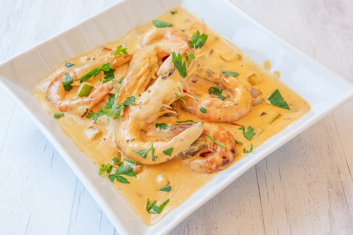 Shrimps saganaki cream